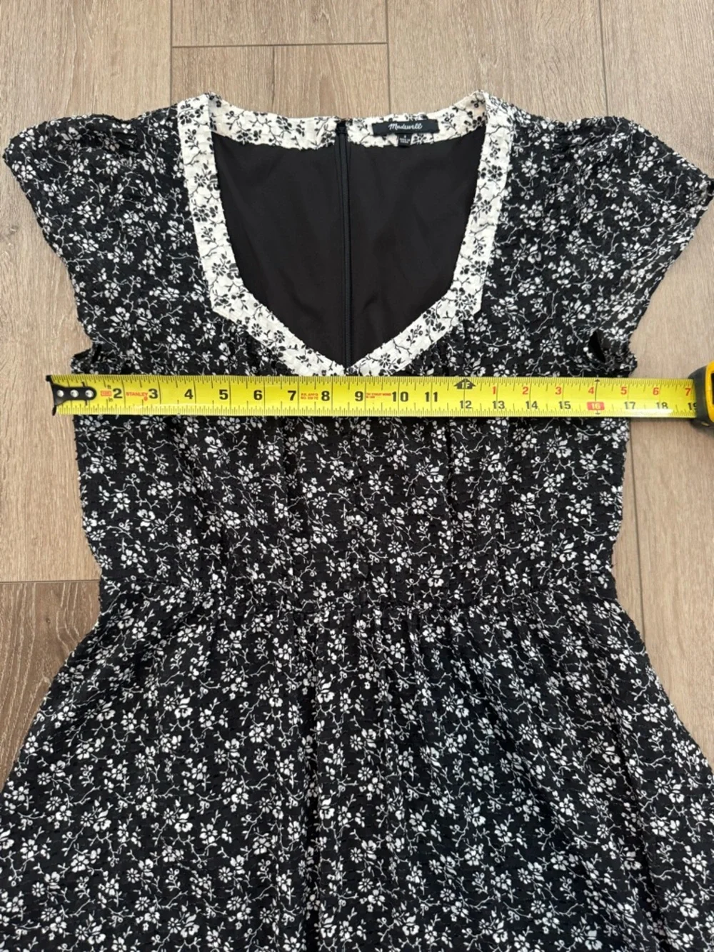 Madewell Black Floral Midi Dress Boho Cottagecore Flutter Sleeve Size 6 - Picture 9 of 10